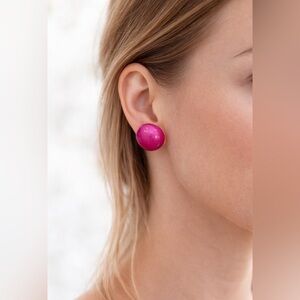 New Fashion Pink Round Stud Earrings NWT
